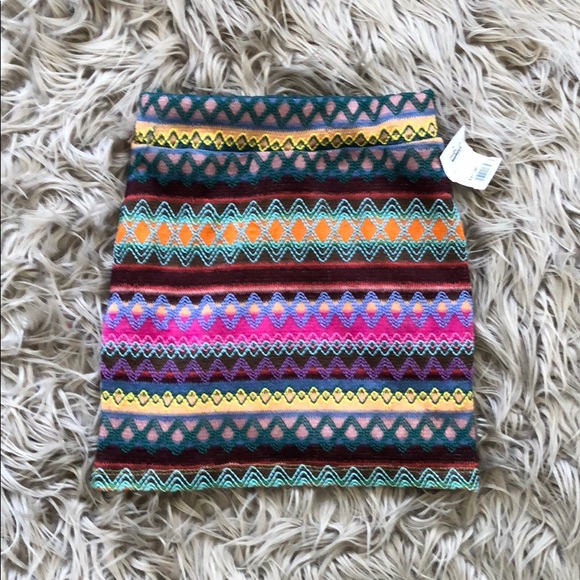 Fun Mini Skirt!! Wow! That’s a deal! - Picture 1 of 1